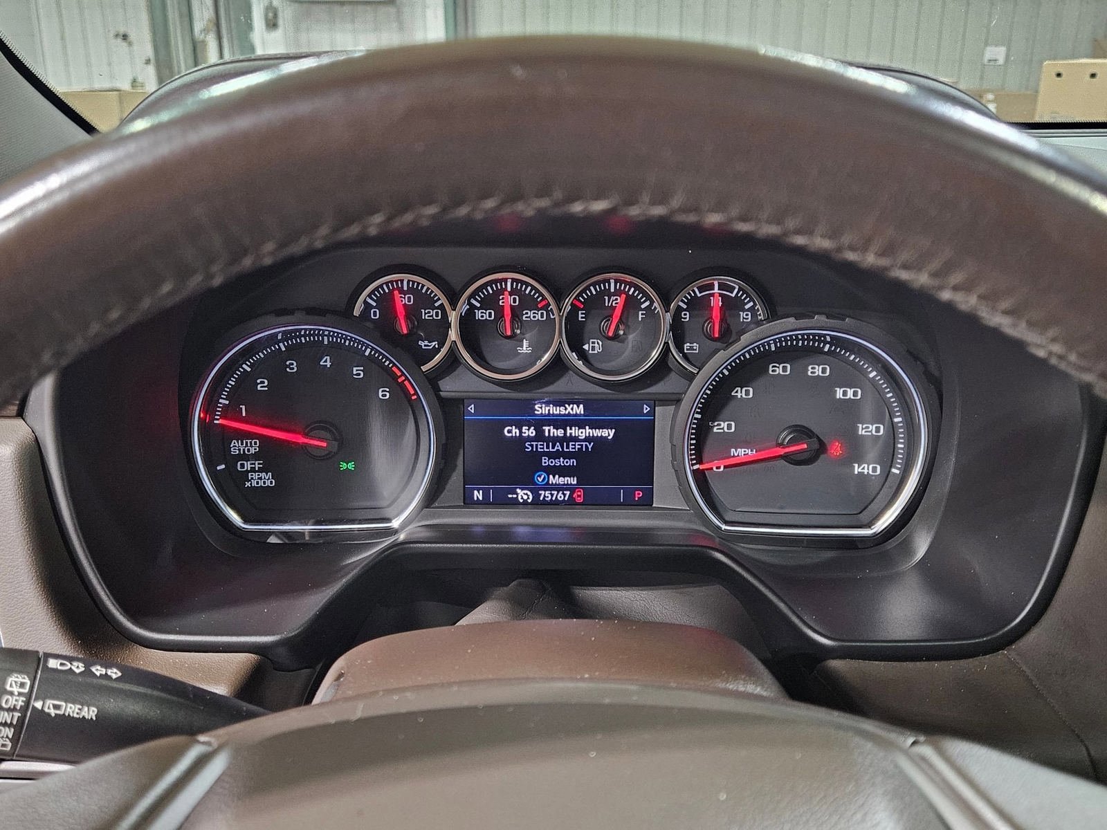 Used 2021 Chevrolet Suburban LT RWD image 20