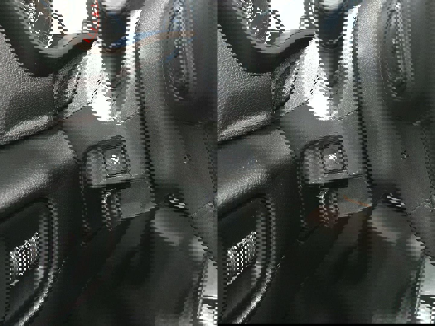 Used 2024 RAM 2500 Laramie image 11