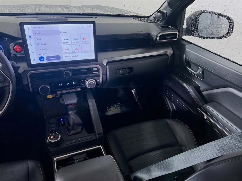 Certified 2025 Toyota 4Runner TRD Off-Road Premium image 21