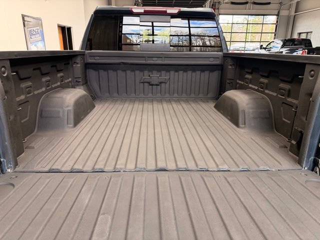 Used 2021 Chevrolet Silverado 1500 RST AWD/4WD image 10