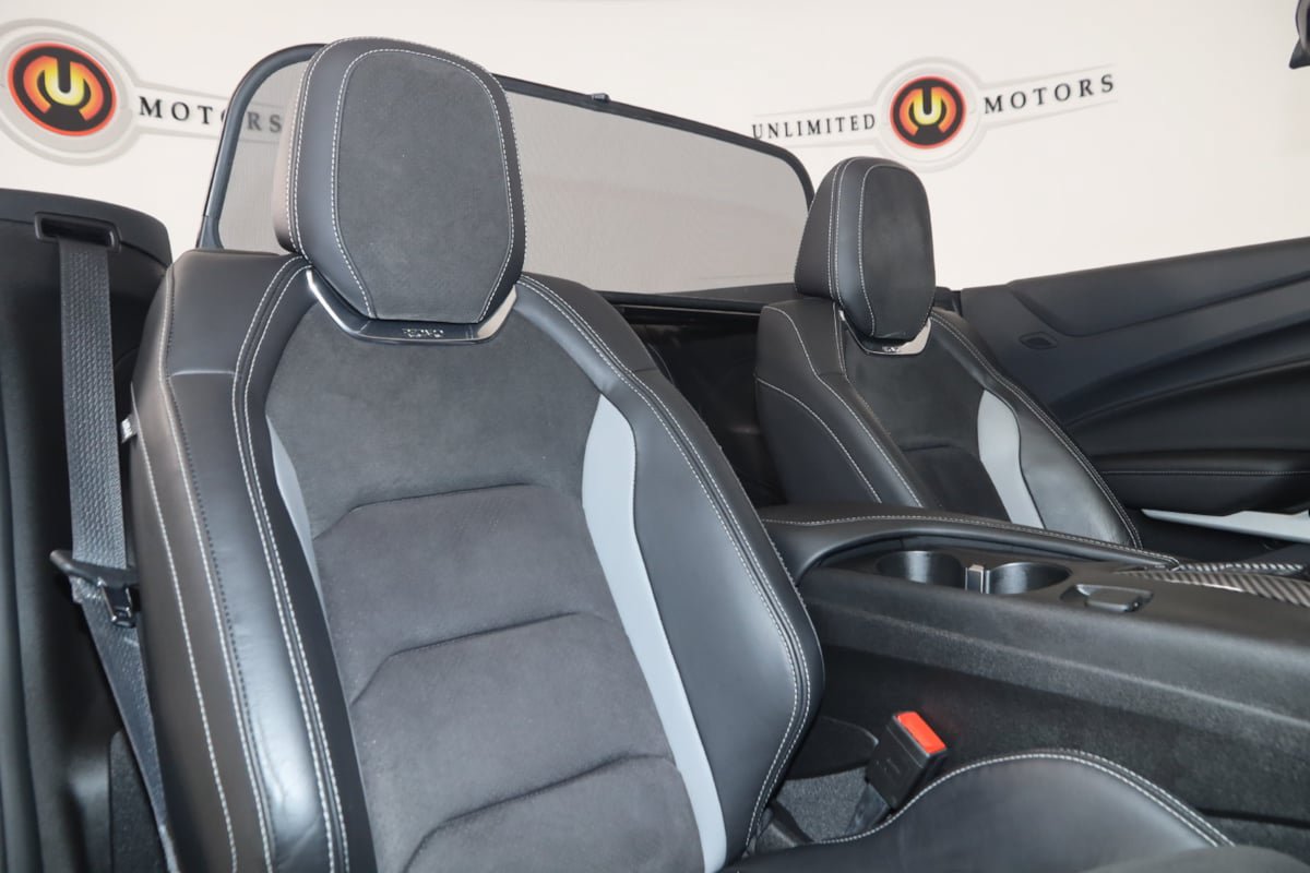 Used 2023 Chevrolet Camaro SS RWD image 13
