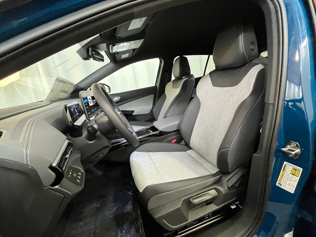 New 2026 Volkswagen ID.4 Pro image 10