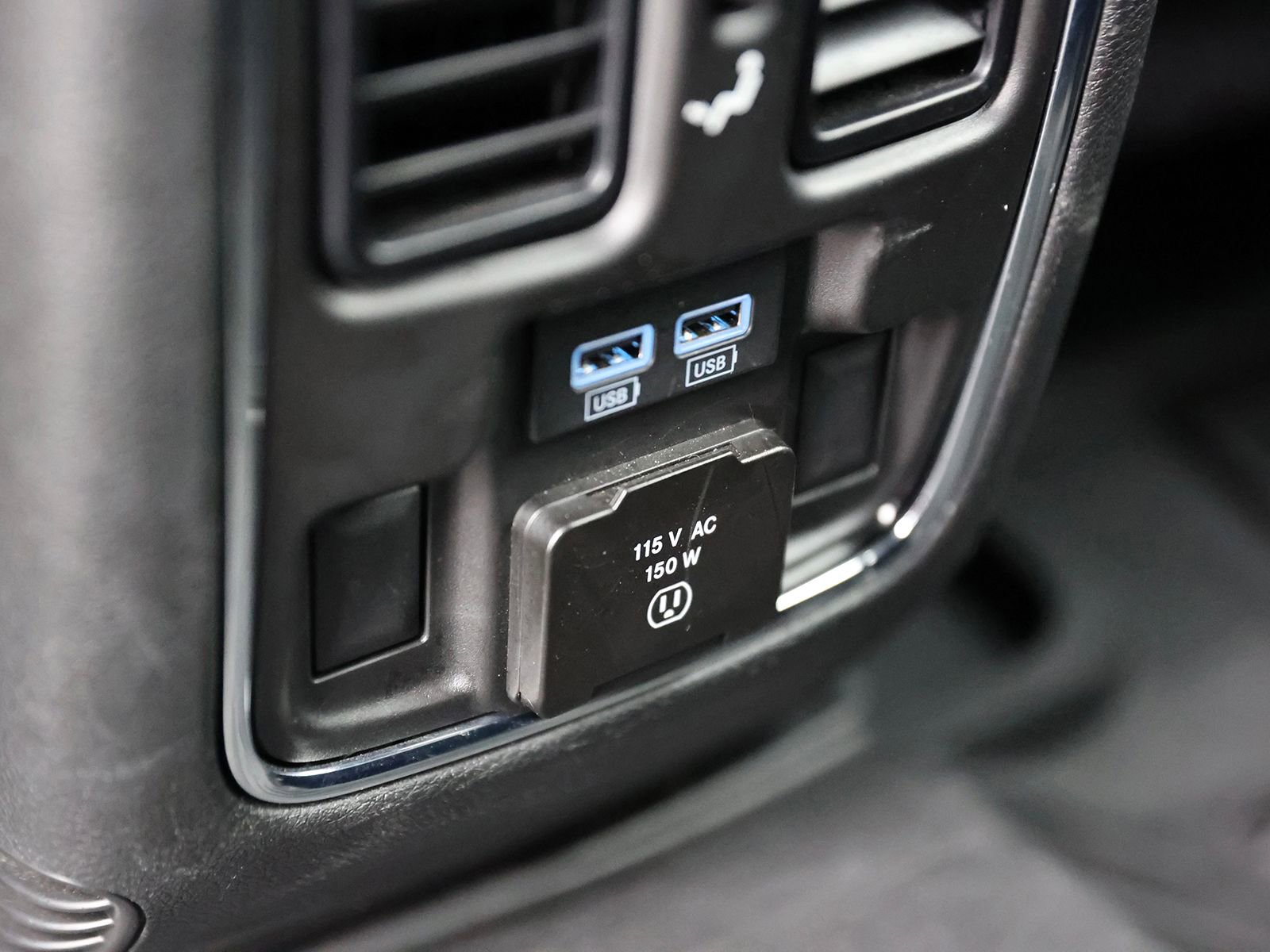 Used 2022 Jeep Grand Cherokee Limited image 24