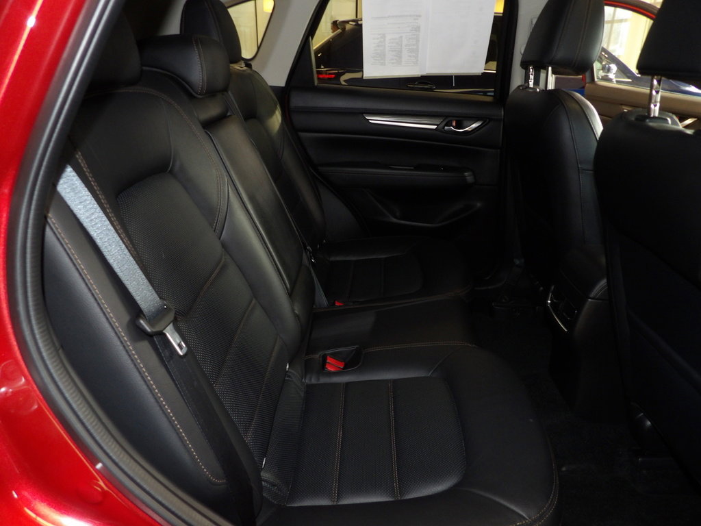 Certified 2023 MAZDA CX-5 AWD 2.5 S w/ Premium Package image 18