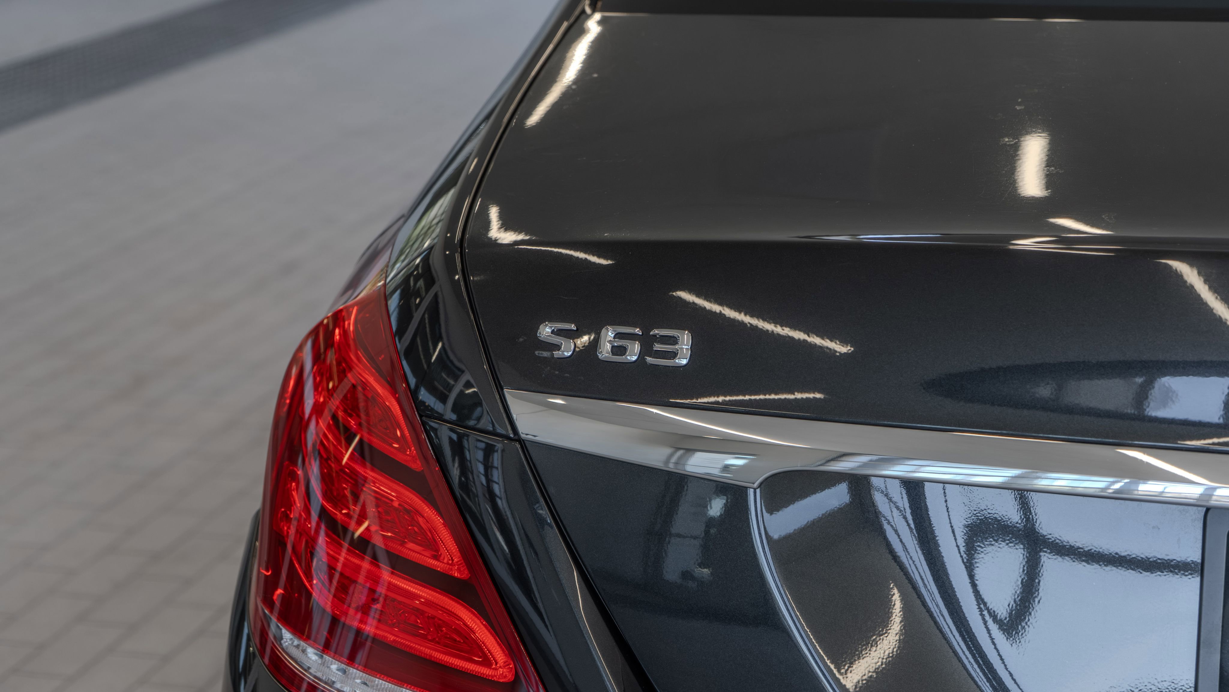 Used 2015 Mercedes-Benz S 63 AMG 4MATIC Sedan image 22