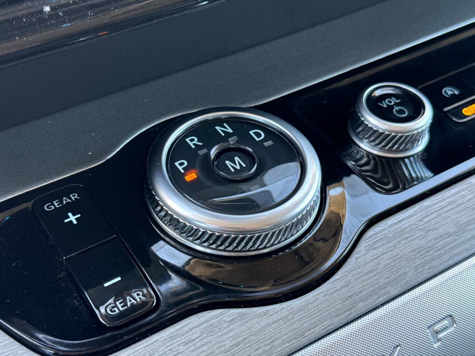 Used 2025 Ford Expedition Max Platinum w/ Driver's Package image 28