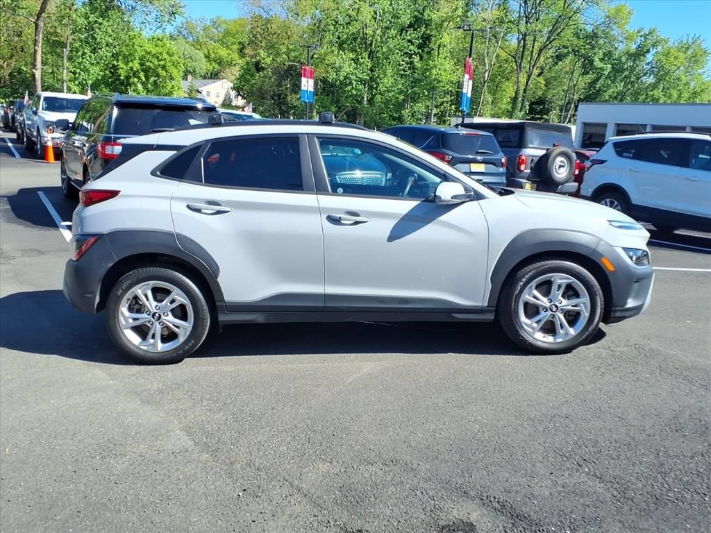 Used 2023 Hyundai Kona SEL AWD/4WD image 20