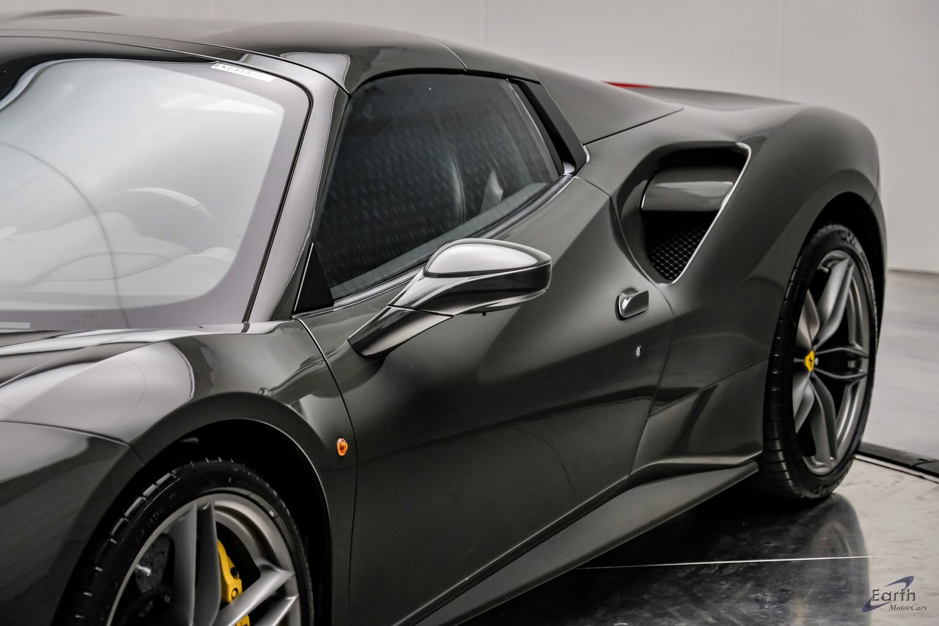 Used 2018 Ferrari 488 Spider RWD image 37