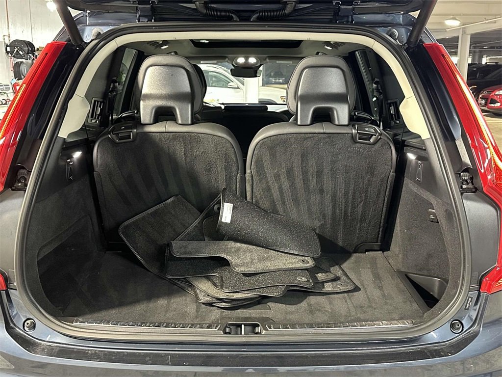 Used 2024 Volvo XC90 B6 Plus image 14