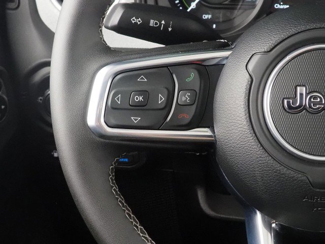 Used 2025 Jeep Wrangler 4xe Sahara w/ Safety Group AWD/4WD image 23