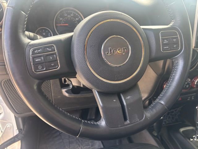 Used 2017 Jeep Wrangler Sahara image 19