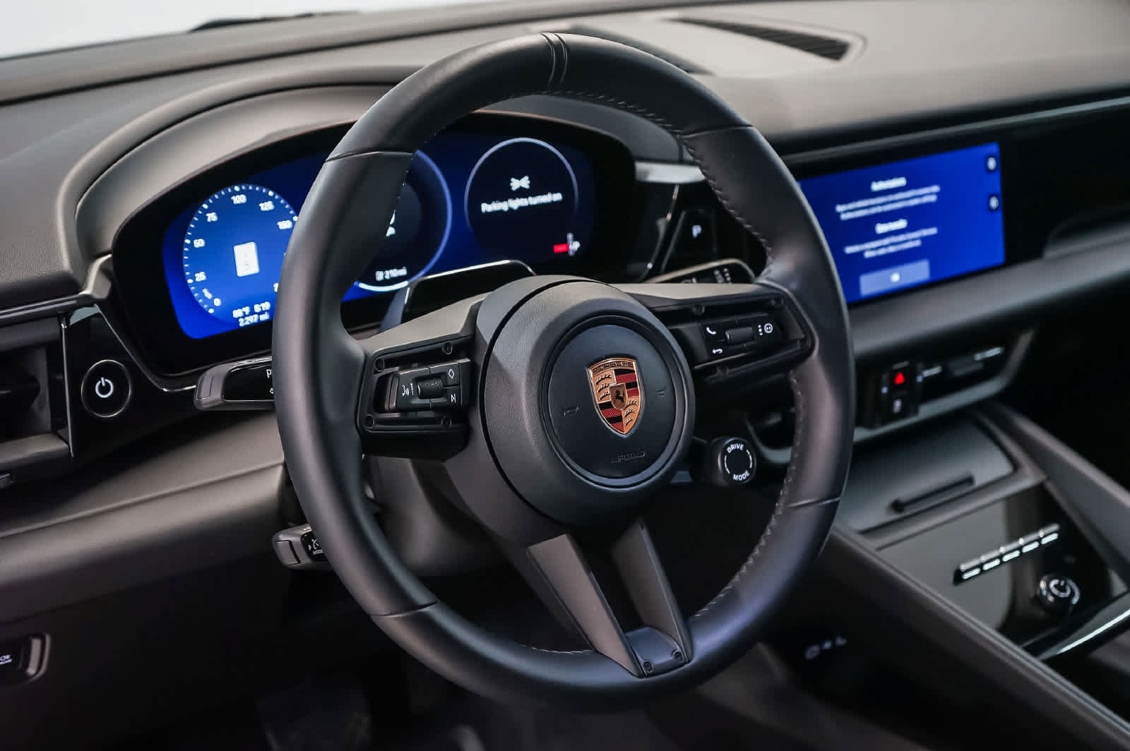 Certified 2026 Porsche Macan Electric RWD image 4