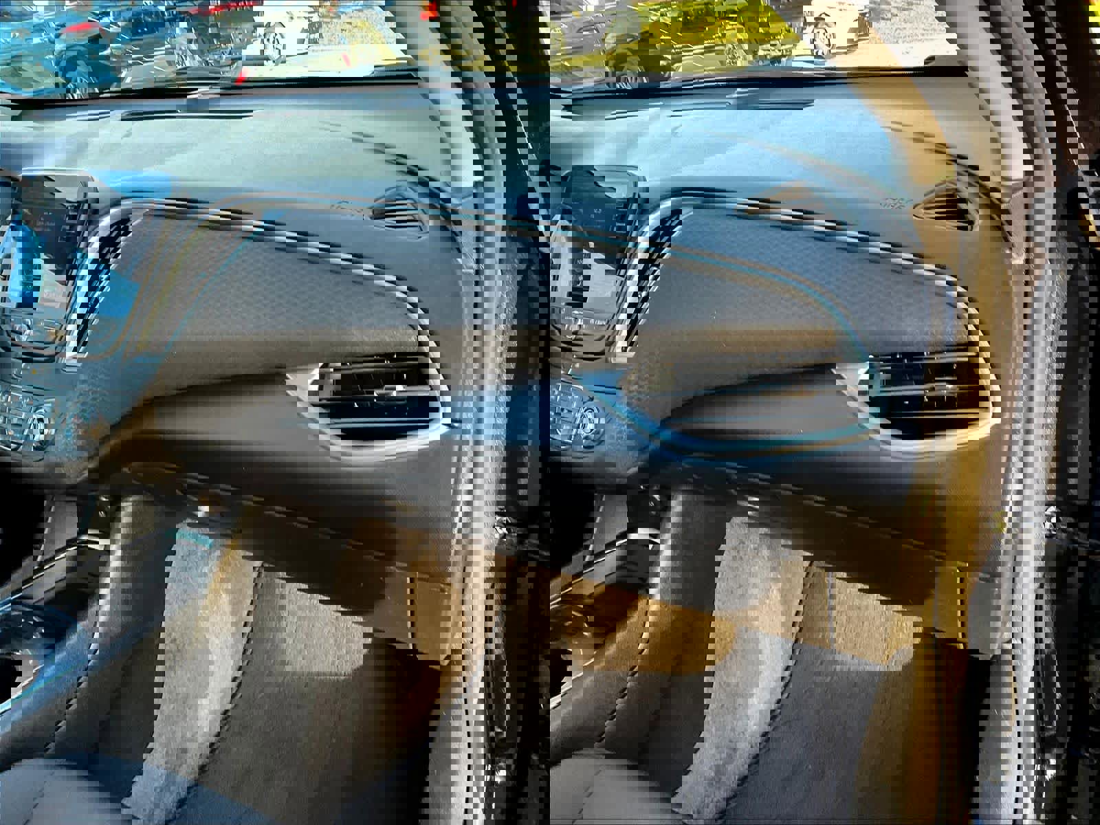 Used 2023 Chevrolet Malibu LT image 13