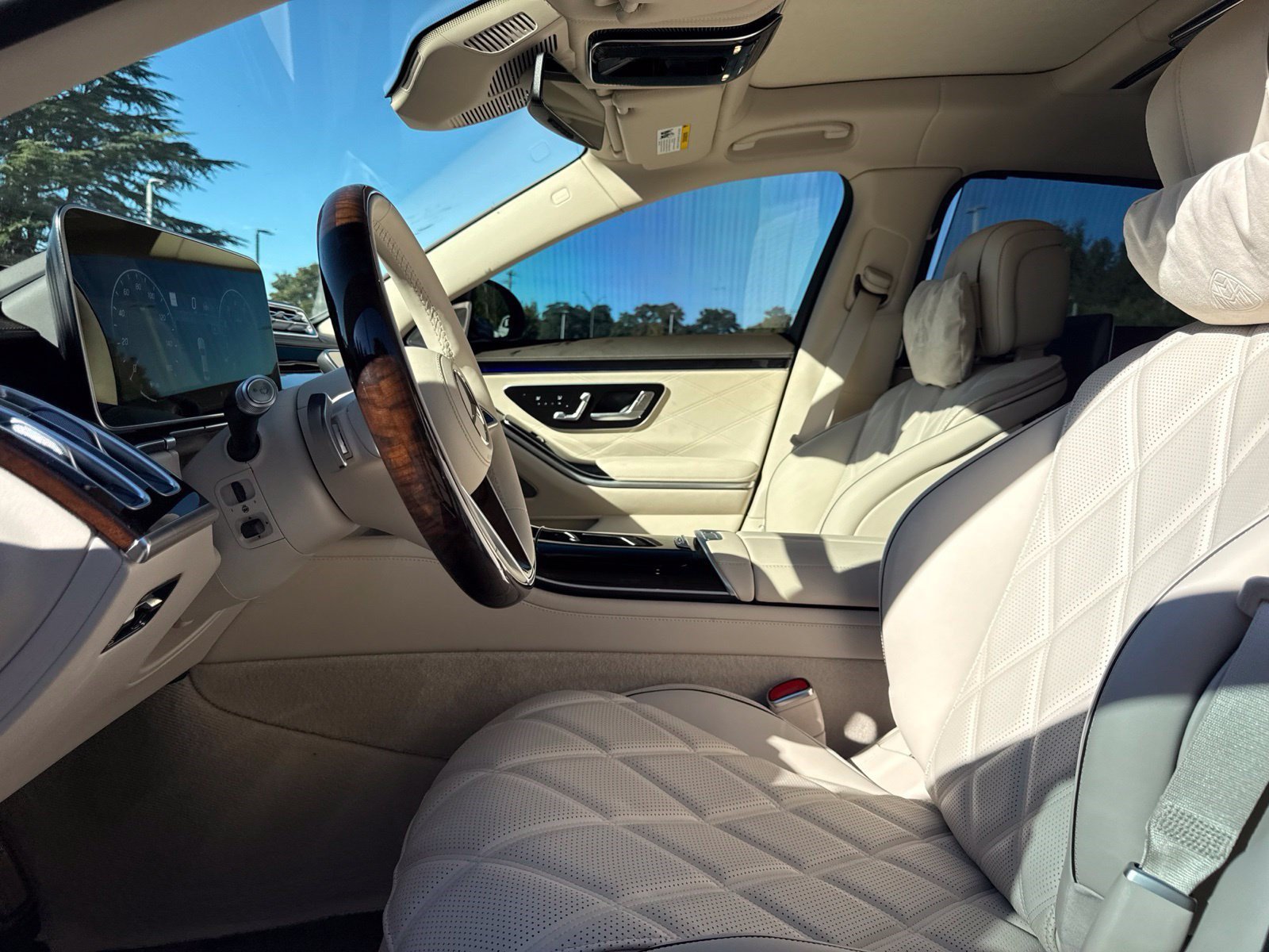 Used 2026 Mercedes-Benz Maybach S 680 4MATIC image 13