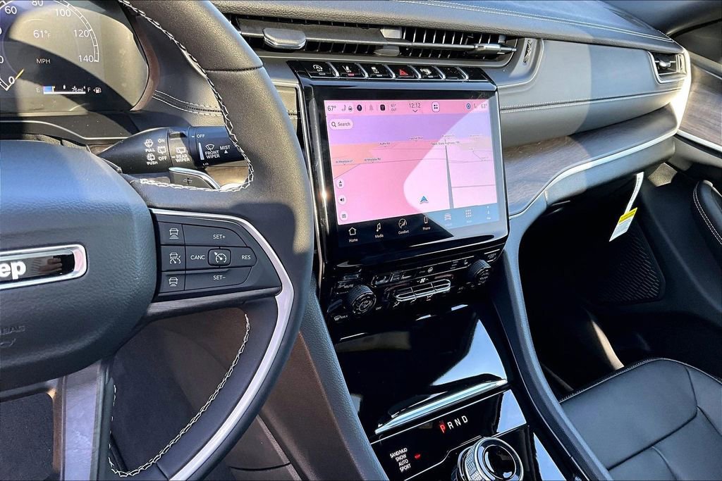 New 2025 Jeep Grand Cherokee L Limited AWD/4WD image 7