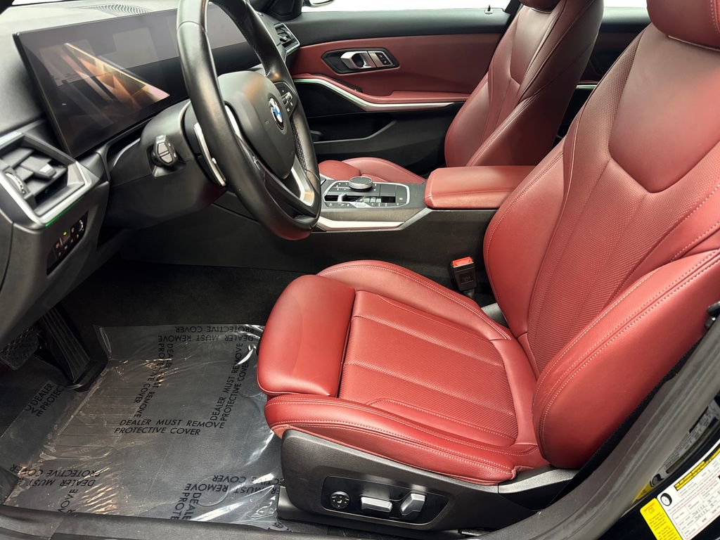 Used 2023 BMW 330i Sedan w/ Convenience Package image 26
