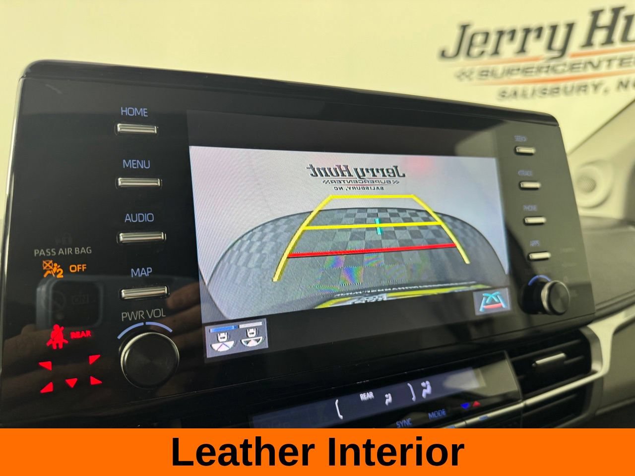 Used 2021 Toyota Sienna Limited FWD image 4