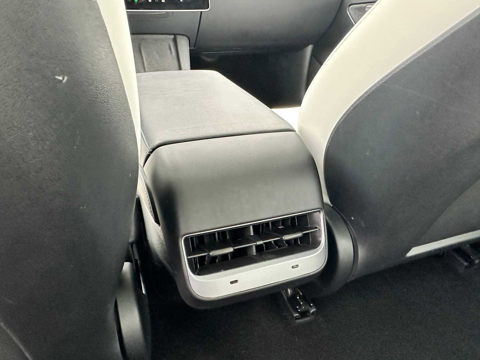 Used 2023 Tesla Model 3 Standard Range image 20