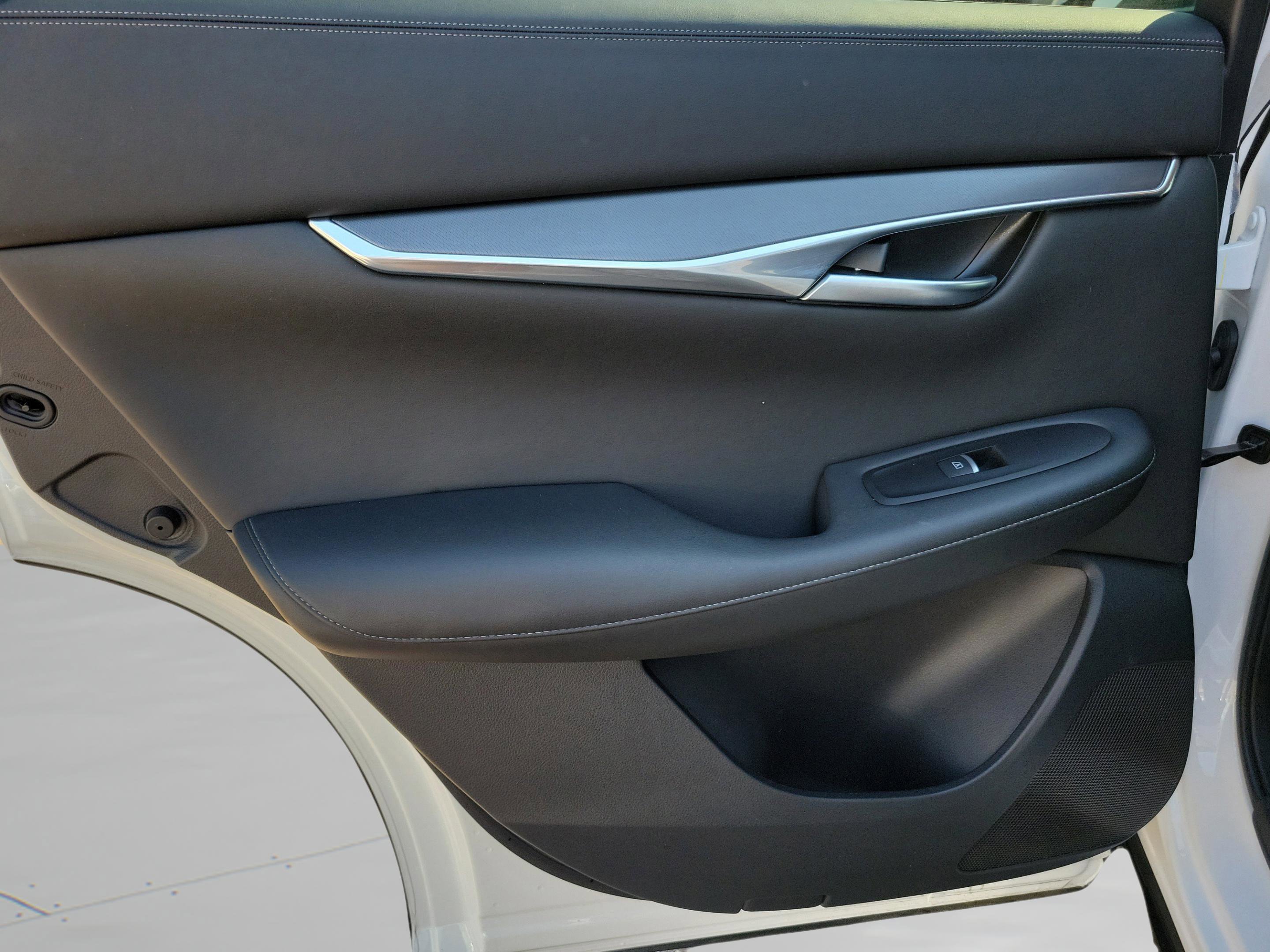 Certified 2025 INFINITI QX50 Pure image 25