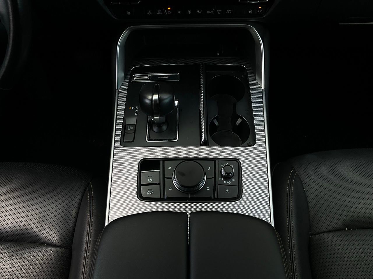 Used 2025 MAZDA CX-70 3.3 Turbo w/ Preferred Package image 14