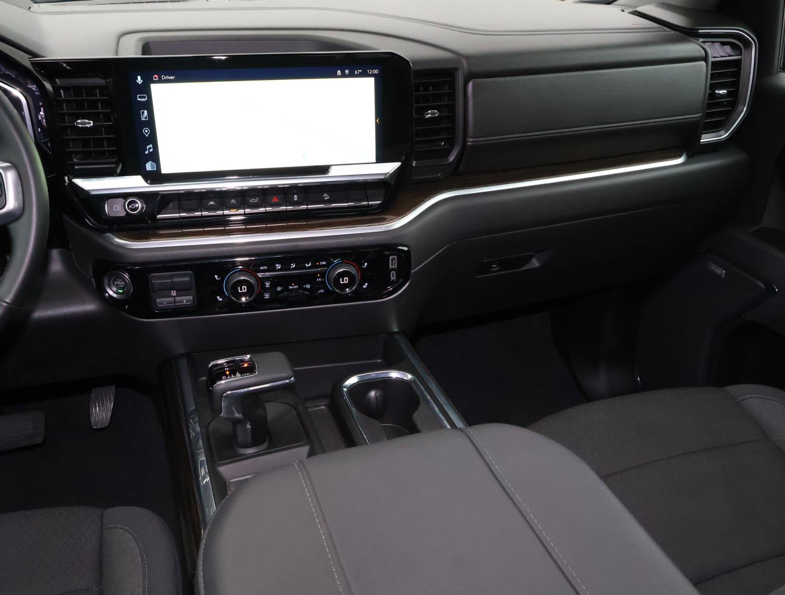 Used 2025 Chevrolet Silverado 1500 LT Trail Boss w/ Convenience Package II image 13