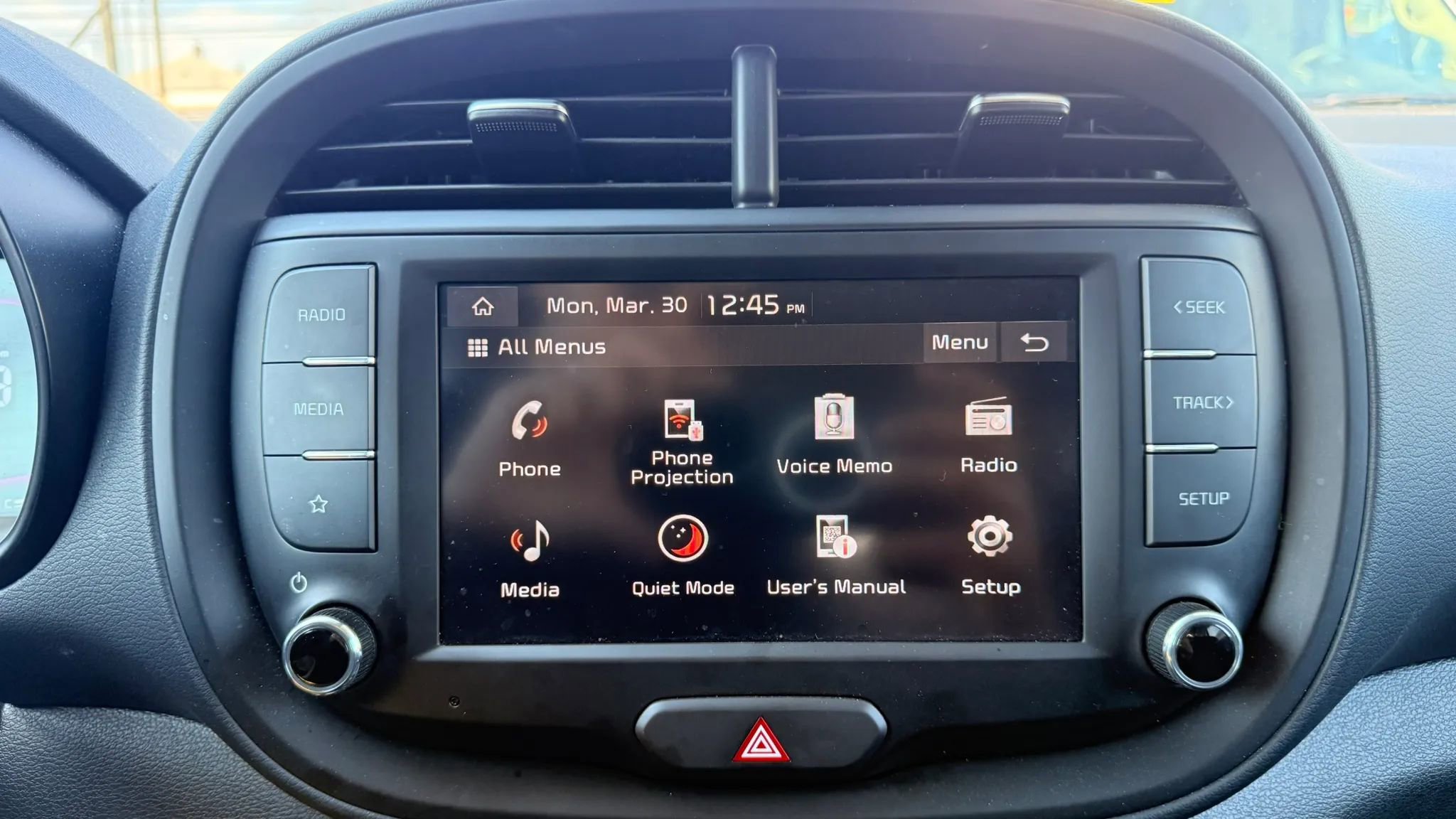 Used 2025 Kia Soul LX w/ LX Technology Package image 22