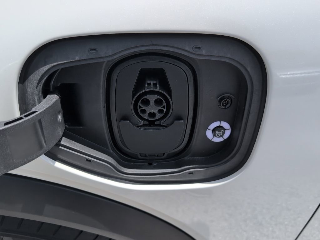 Used 2024 Ford Mustang Mach-E Select image 7