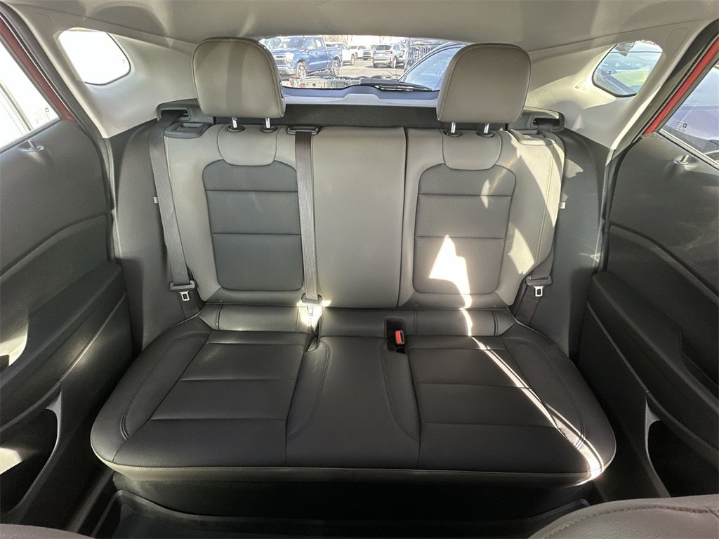 Used 2024 Chevrolet Trax ACTIV w/ Driver Confidence Package image 21