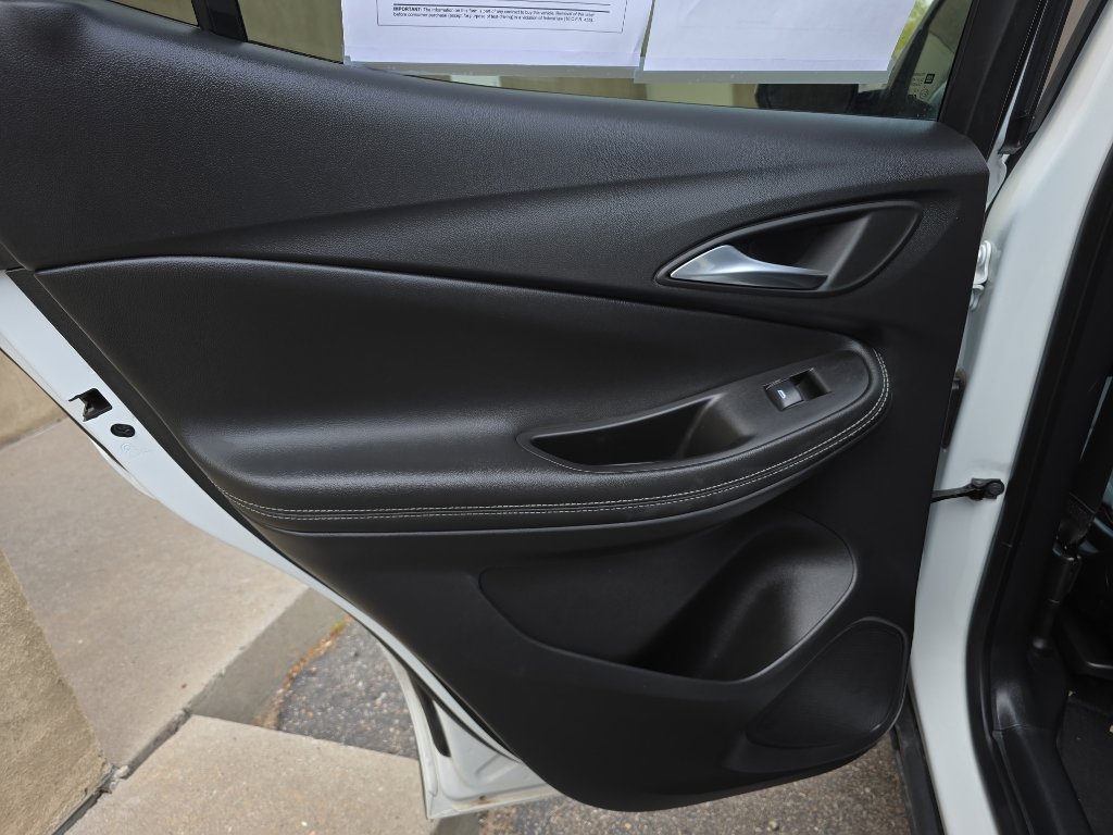 Used 2025 Buick Encore GX Preferred image 27