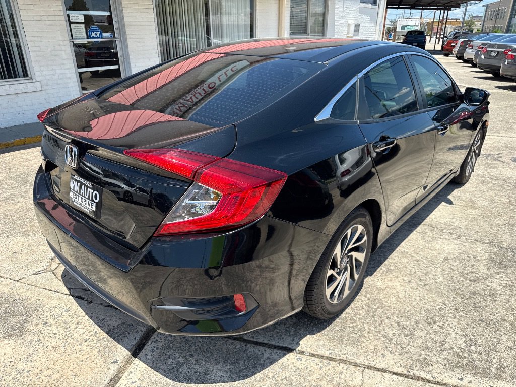 Used 2016 Honda Civic EX image 4