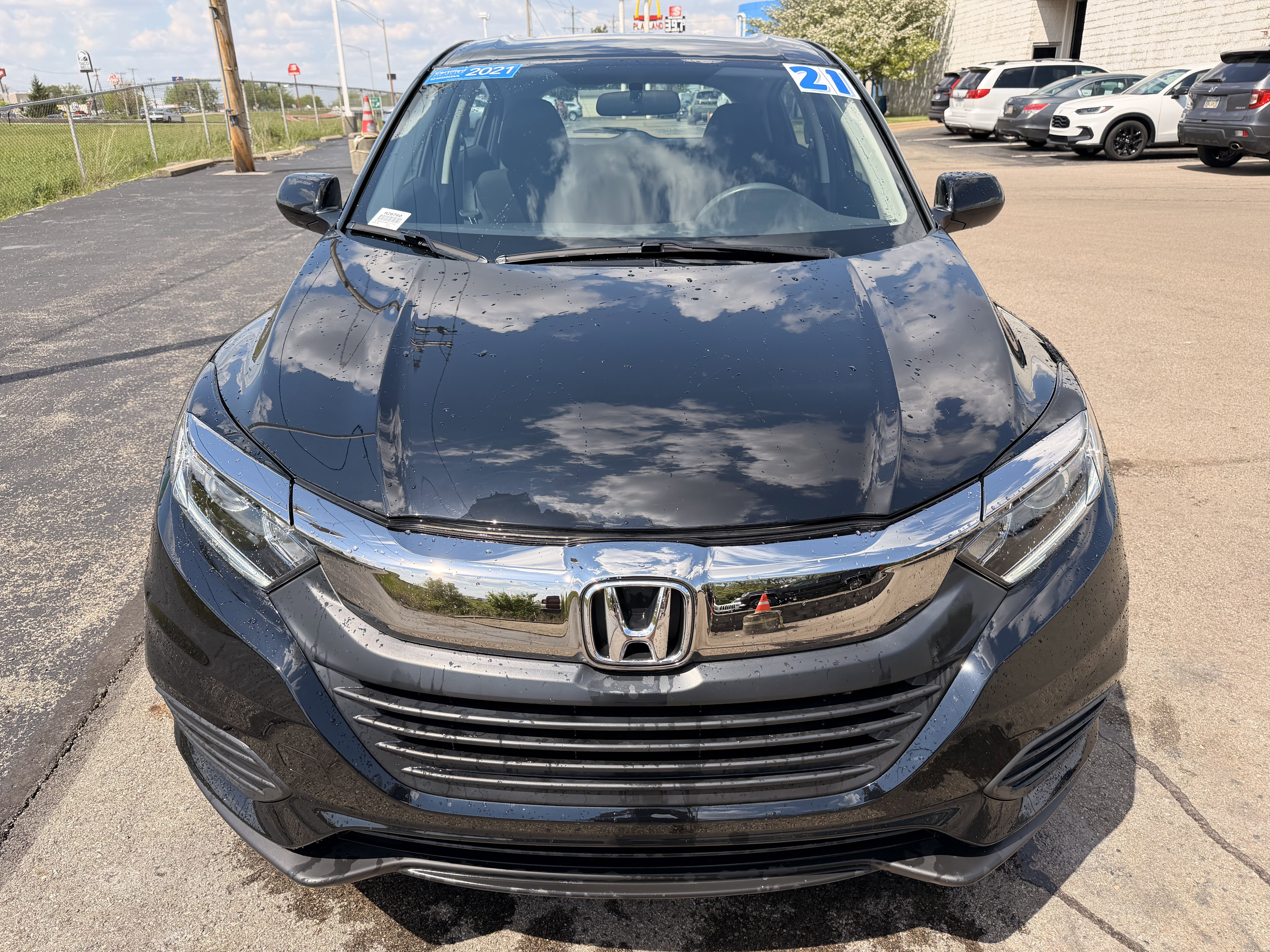 Used 2021 Honda HR-V LX image 8
