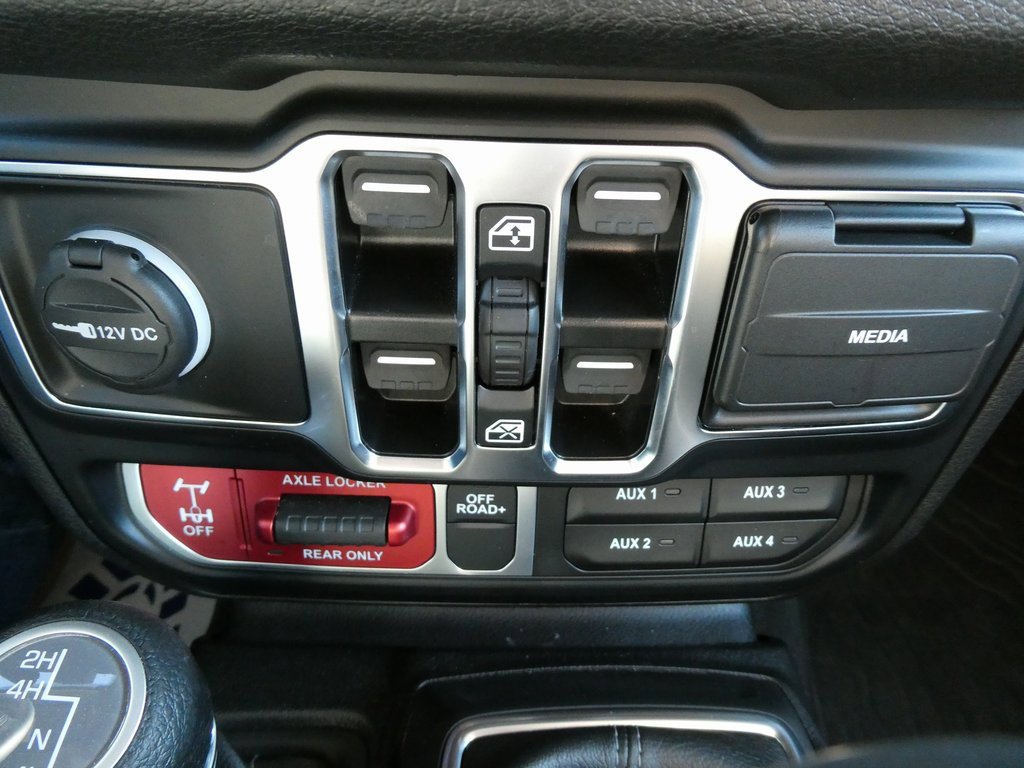 Used 2024 Jeep Wrangler Unlimited Sport image 24