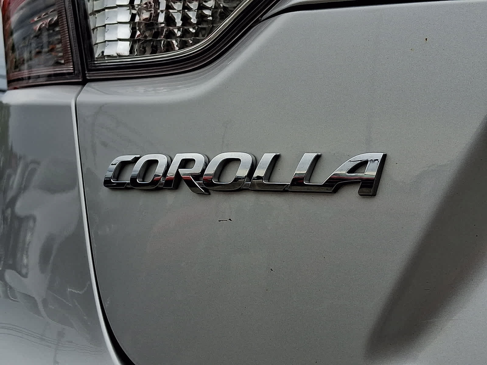 Used 2024 Toyota Corolla SE w/ SE Premium Package FWD image 33