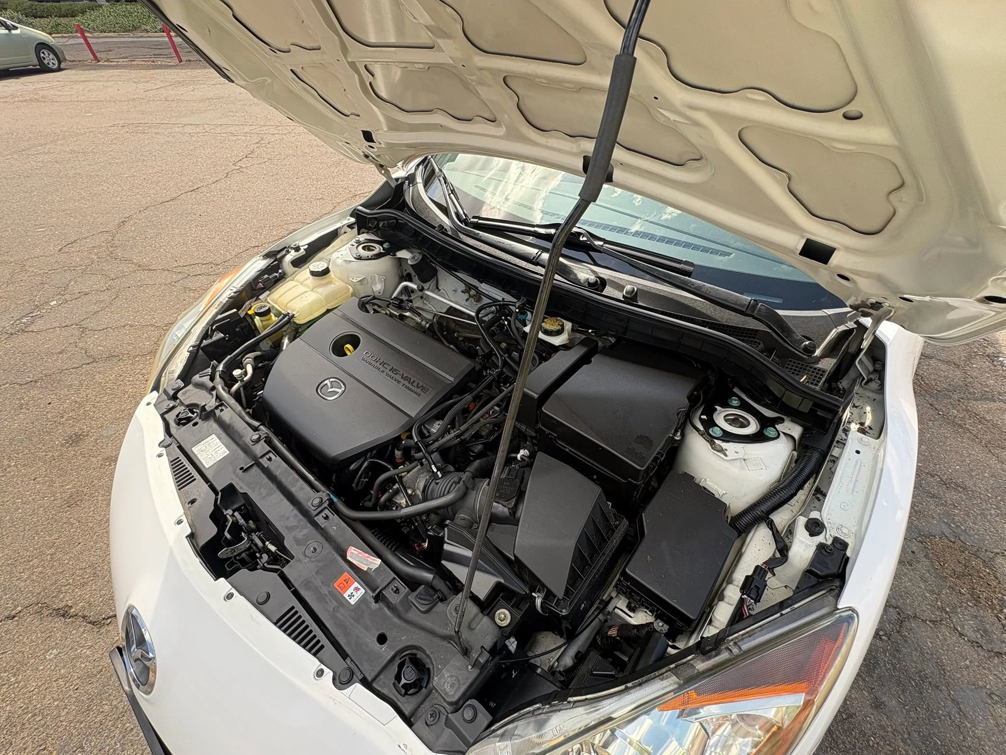 Used 2011 MAZDA MAZDA3 i Sport FWD image 21