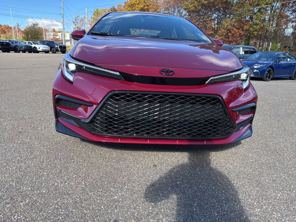 Certified 2026 Toyota Corolla SE w/ SE Package image 9