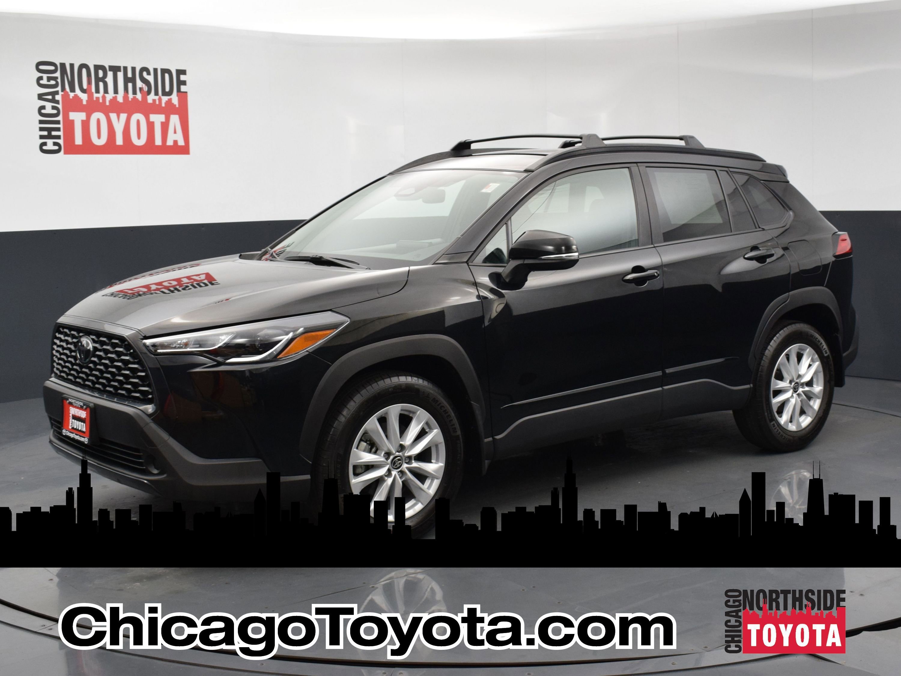 Used 2023 Toyota Corolla Cross LE AWD/4WD image 1