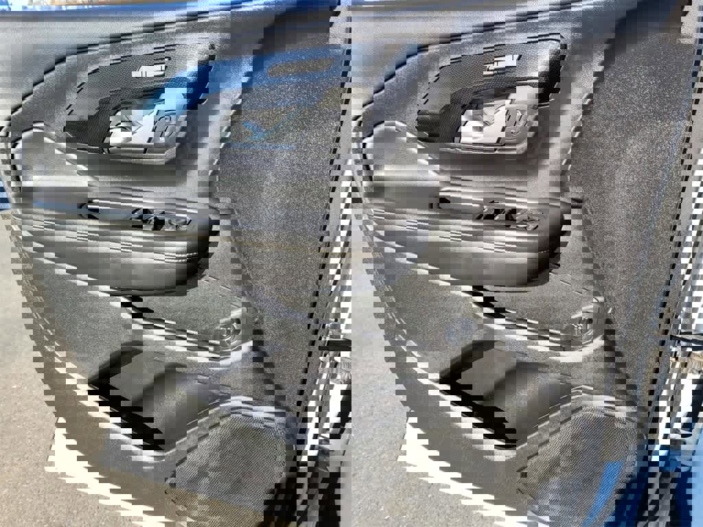 Used 2023 GMC Terrain AT4 image 14