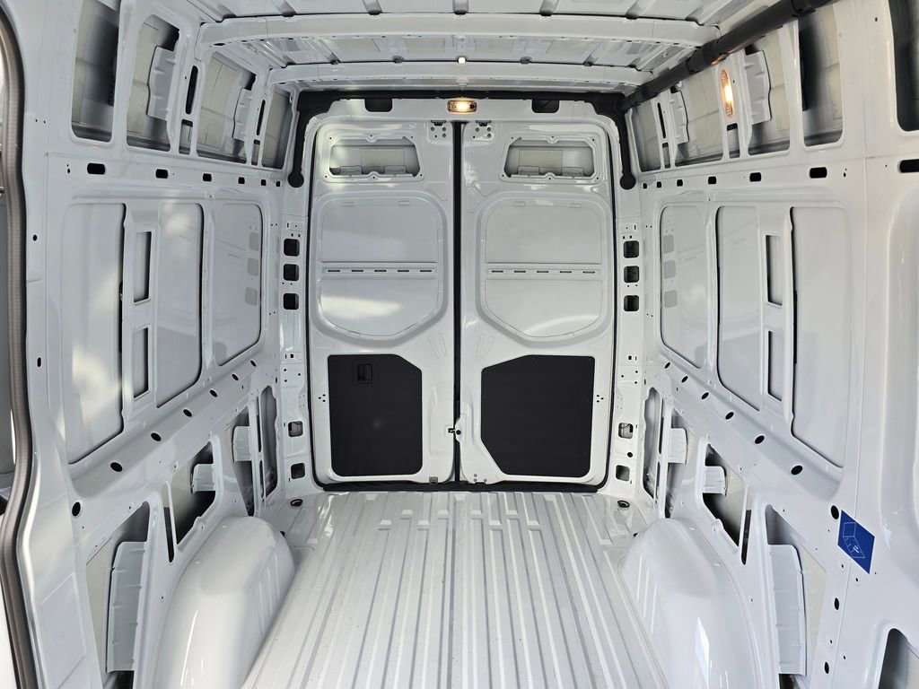 Used 2024 Mercedes-Benz Sprinter 144 Cargo image 16