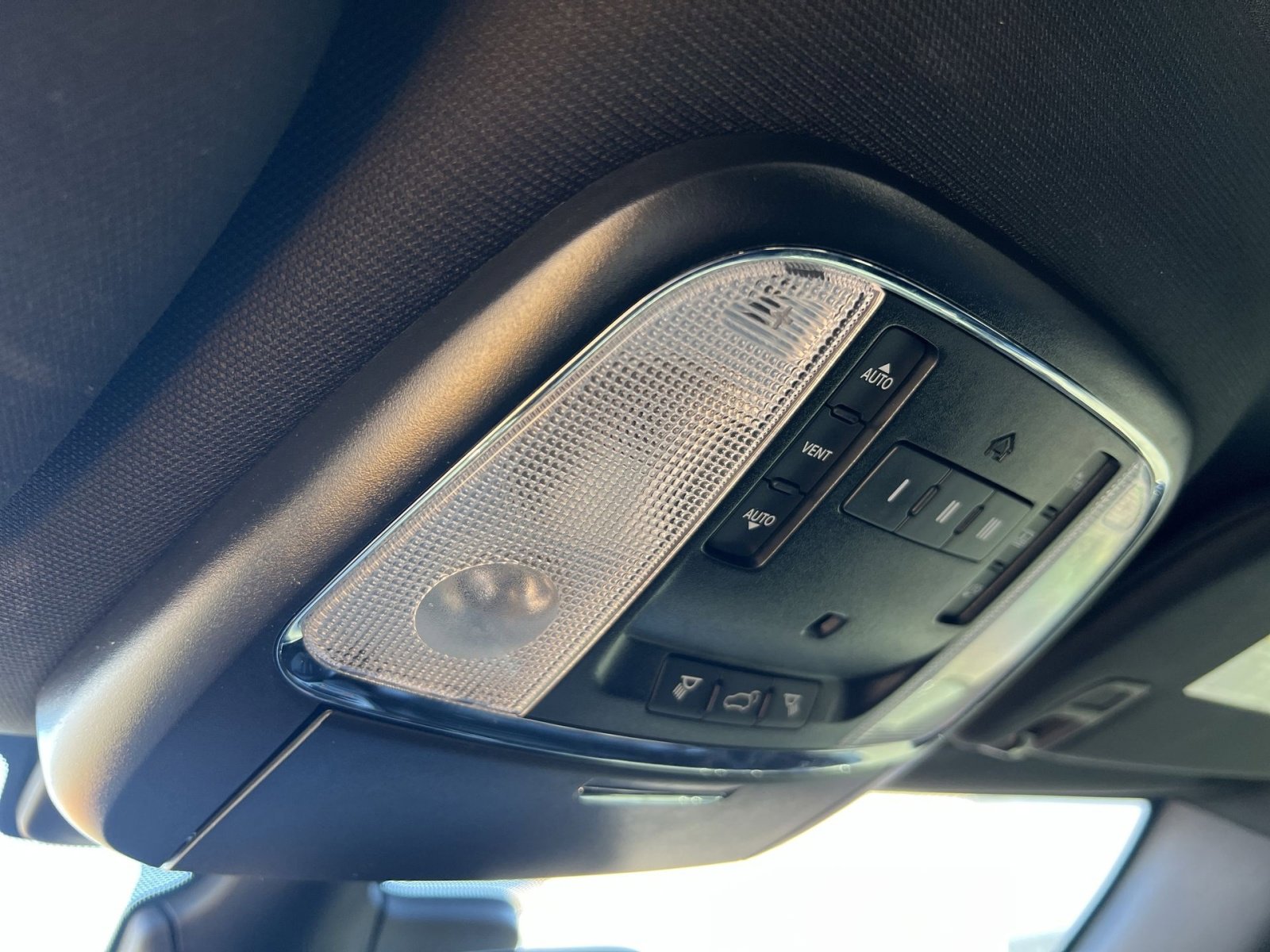 Used 2019 Jeep Grand Cherokee Trailhawk w/ Trailhawk Luxury Group image 31