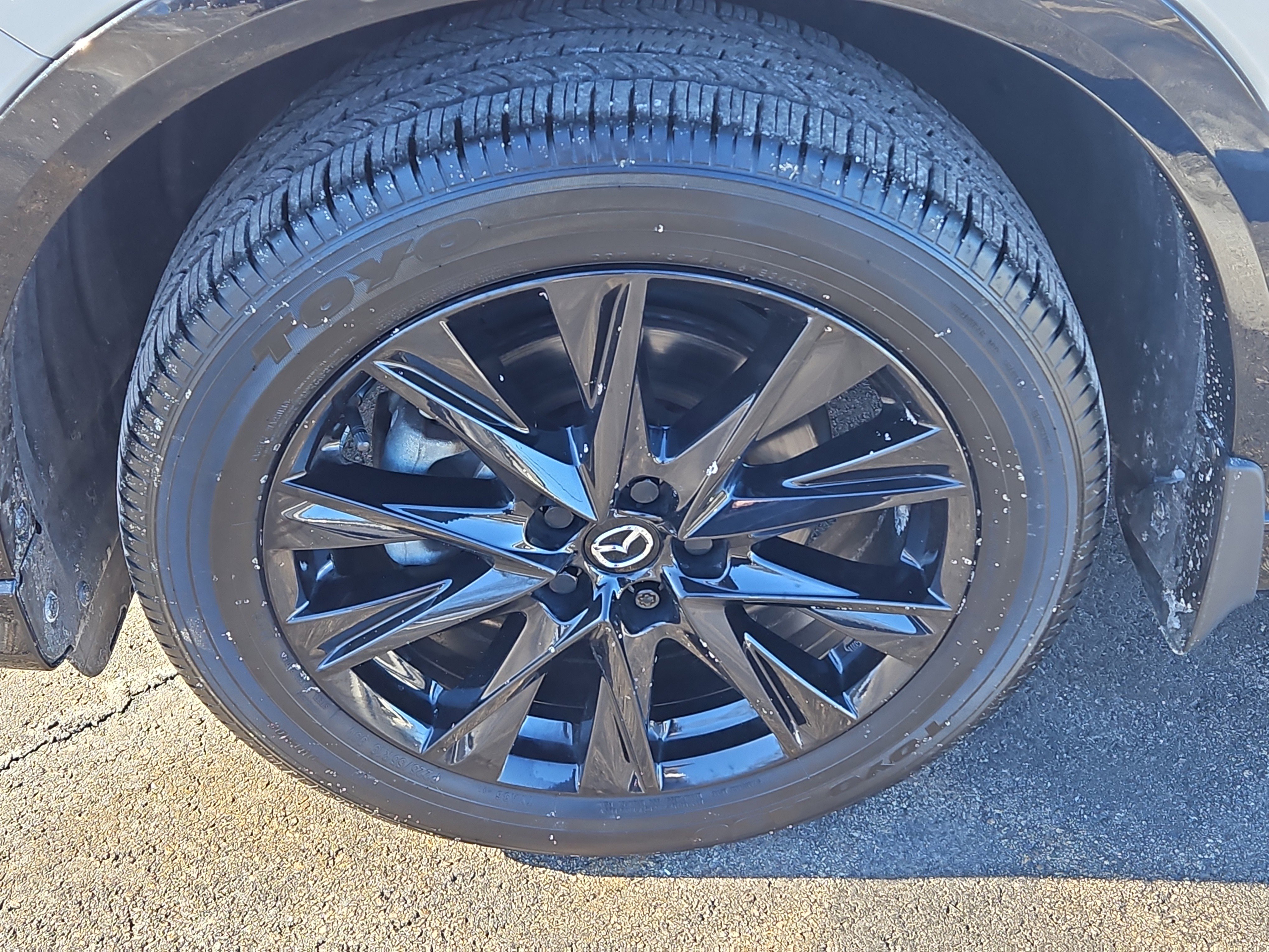 Certified 2024 MAZDA CX-5 Carbon Edition image 4