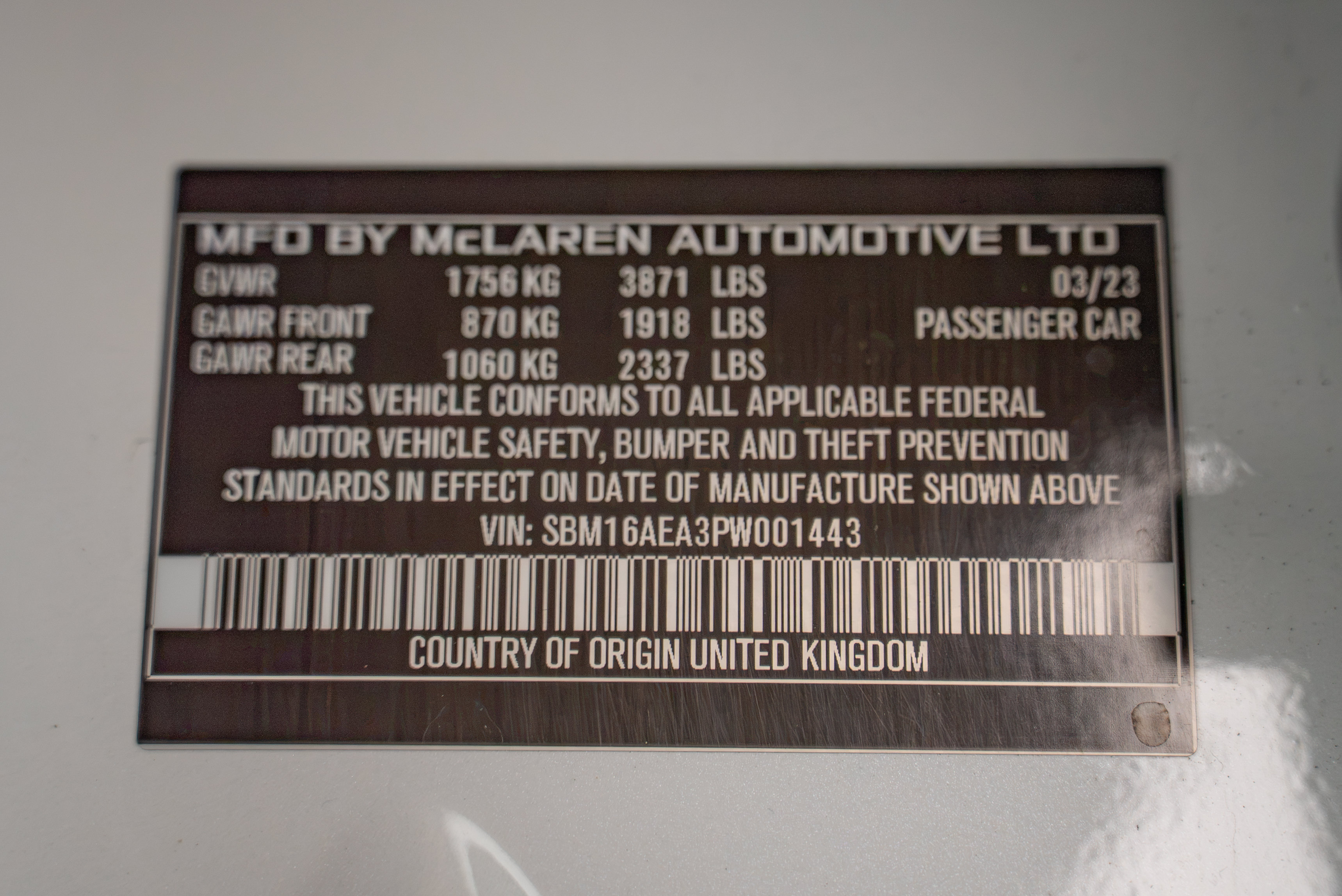 Used 2023 McLaren Artura RWD image 18