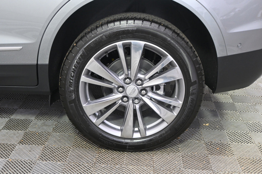 New 2026 Cadillac XT5 Premium Luxury w/ LPO, Floor Liner Package AWD/4WD image 20