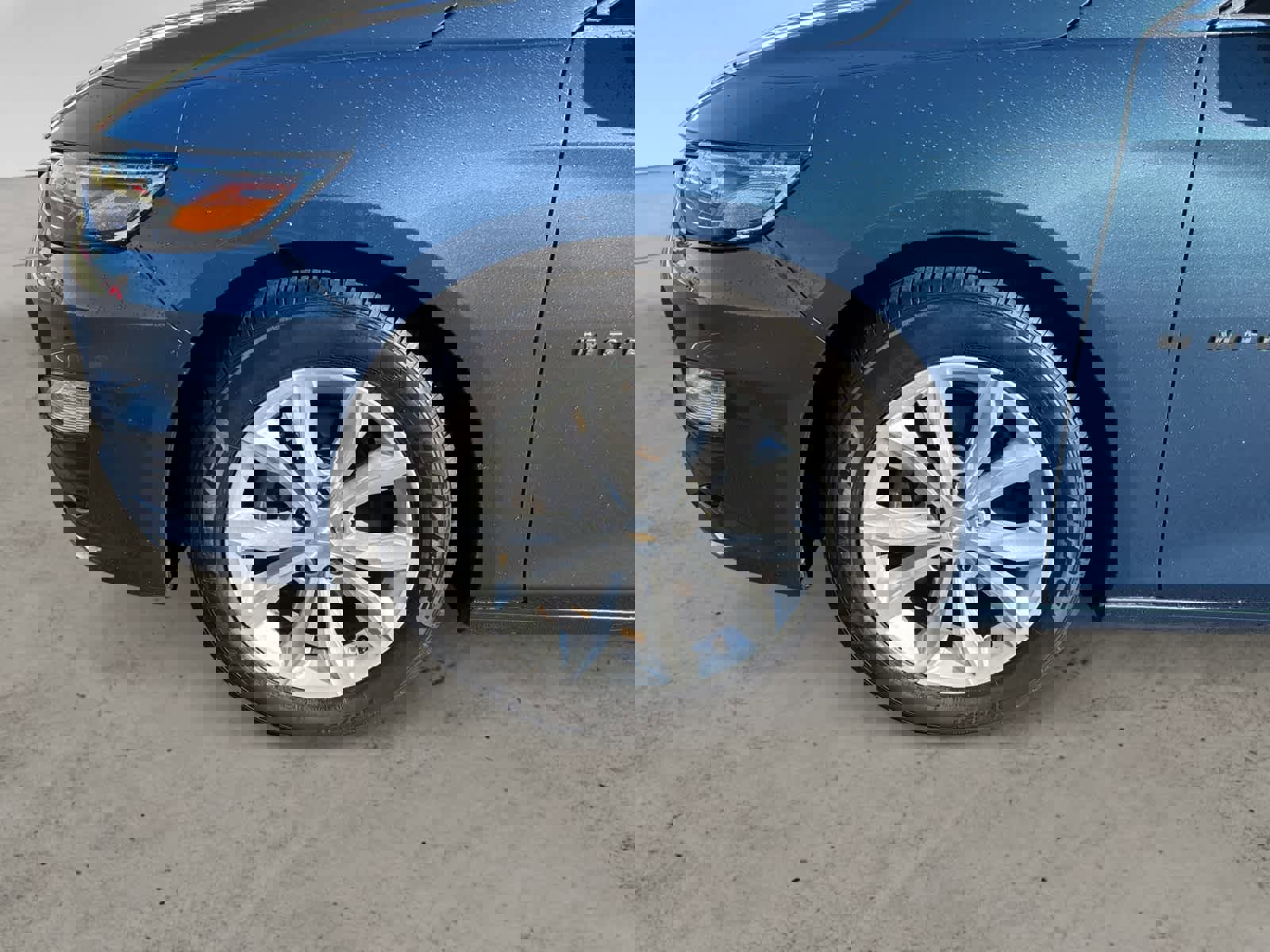 Used 2024 Chevrolet Malibu LT image 9