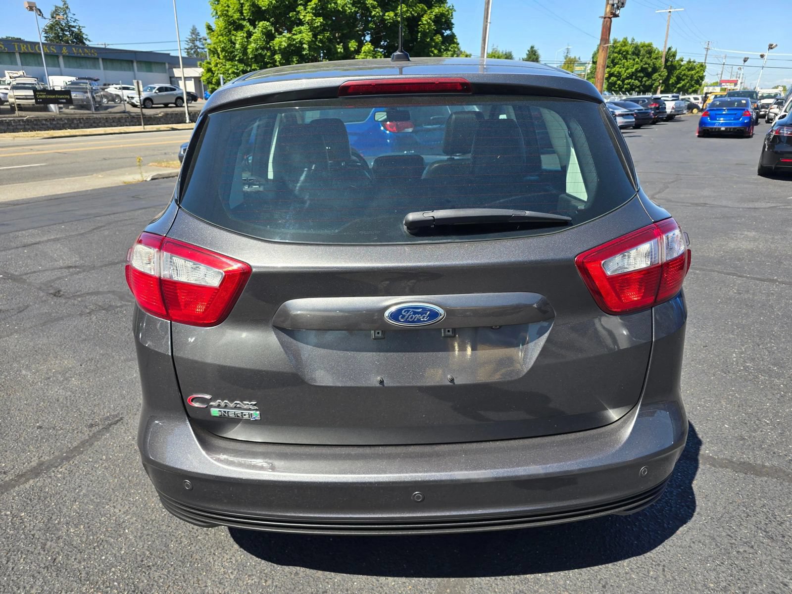 Used 2015 Ford C-MAX Energi SEL w/ Equipment Group 303A FWD image 4