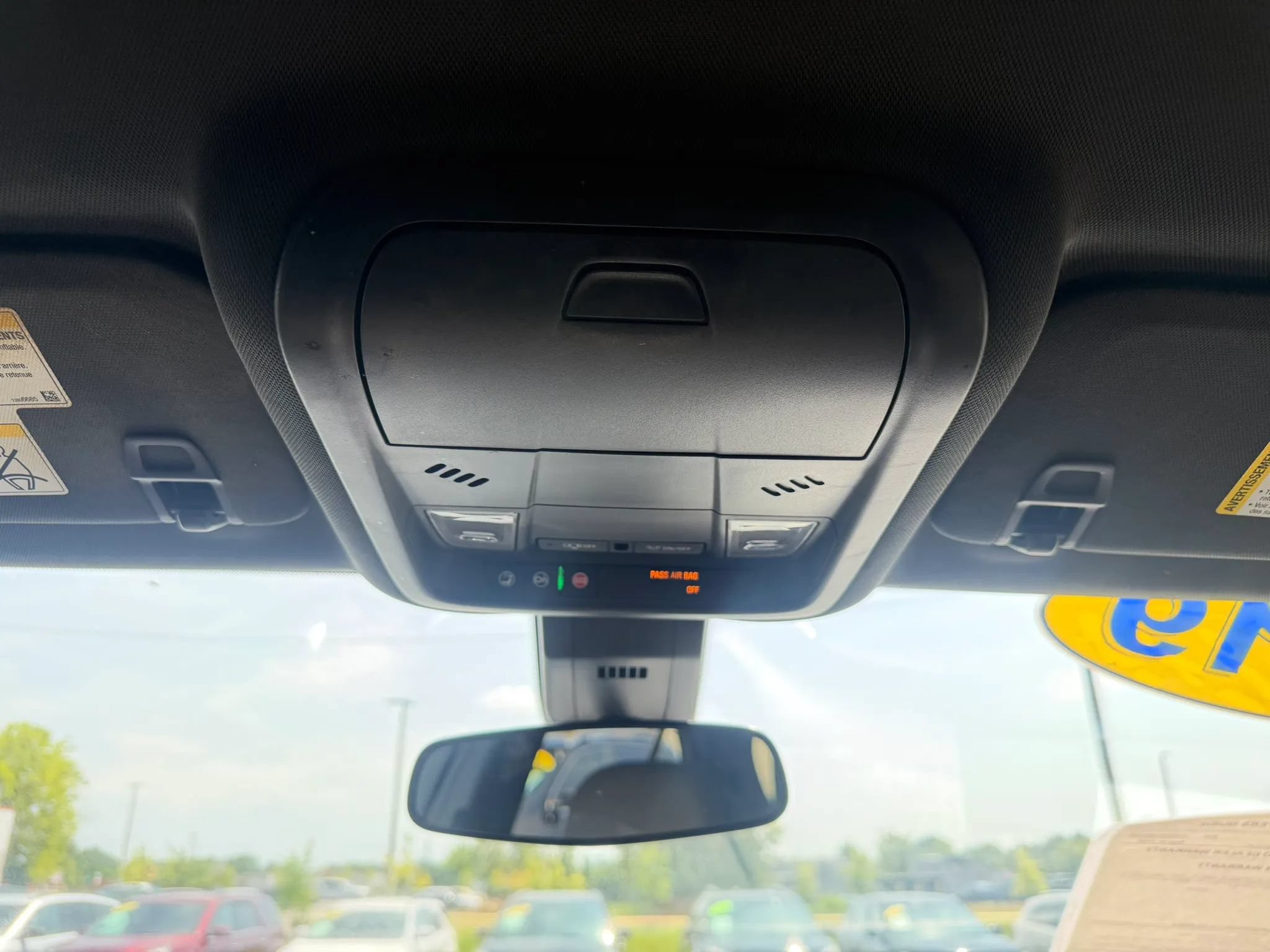 Used 2019 Chevrolet Equinox LT FWD image 21