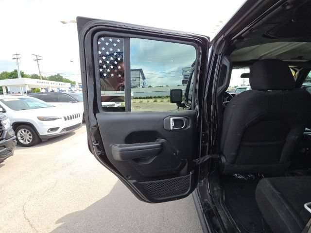 Used 2023 Jeep Gladiator Sport AWD/4WD image 28