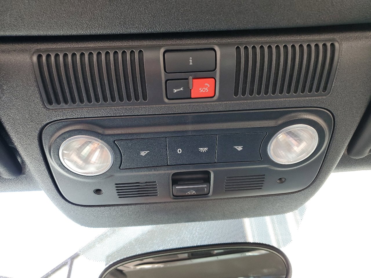 Used 2015 Volkswagen Beetle 1.8T image 30