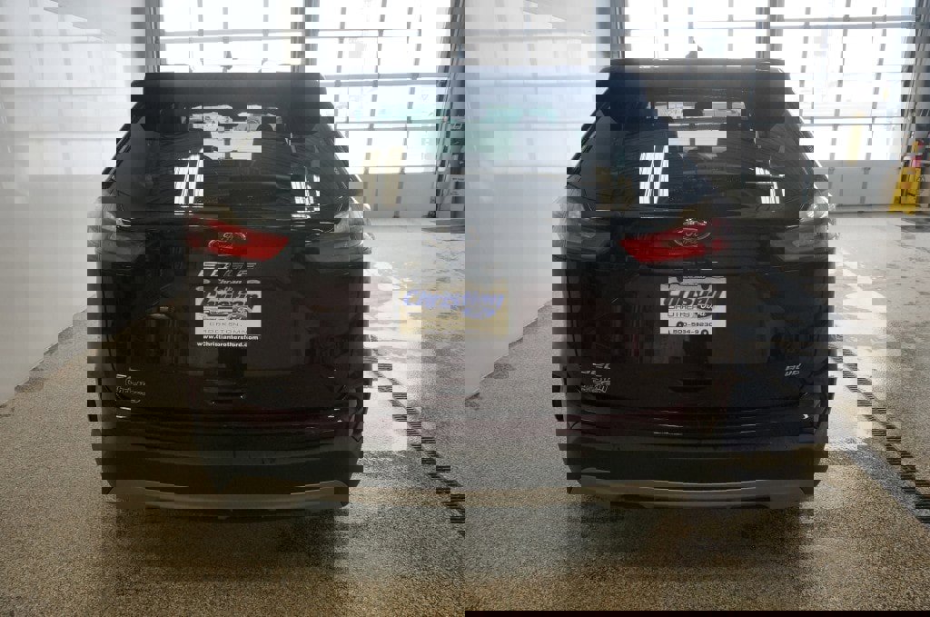 Used 2024 Ford Edge SEL w/ Convenience Package image 4