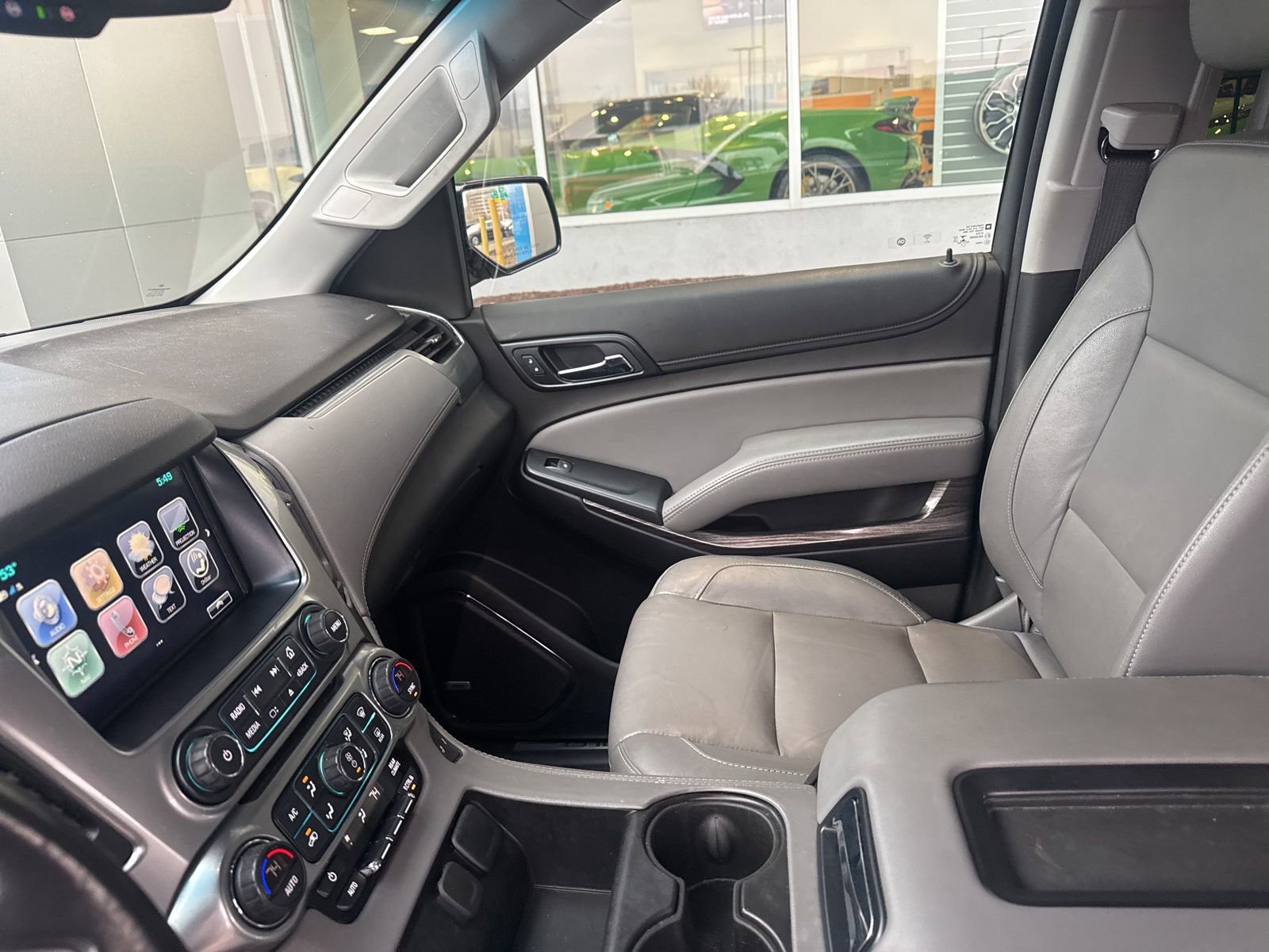 Used 2019 Chevrolet Tahoe LT image 17