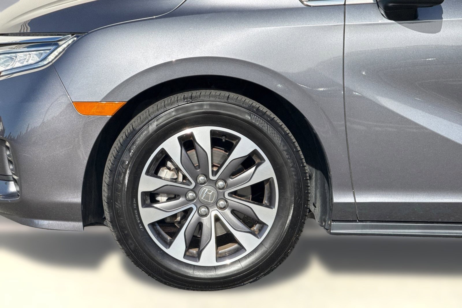 Certified 2024 Honda Odyssey EX-L image 11